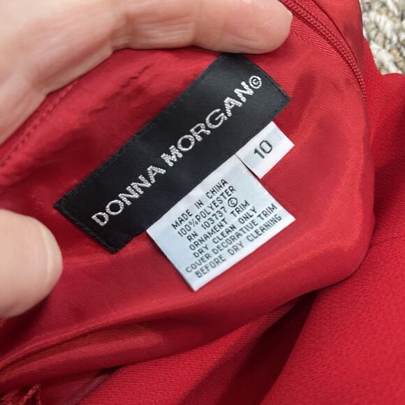 Donna Morgan Dress size 10 Cherry Red Crepe Knee Career Wedding Evening Church - Picture 9 of 9